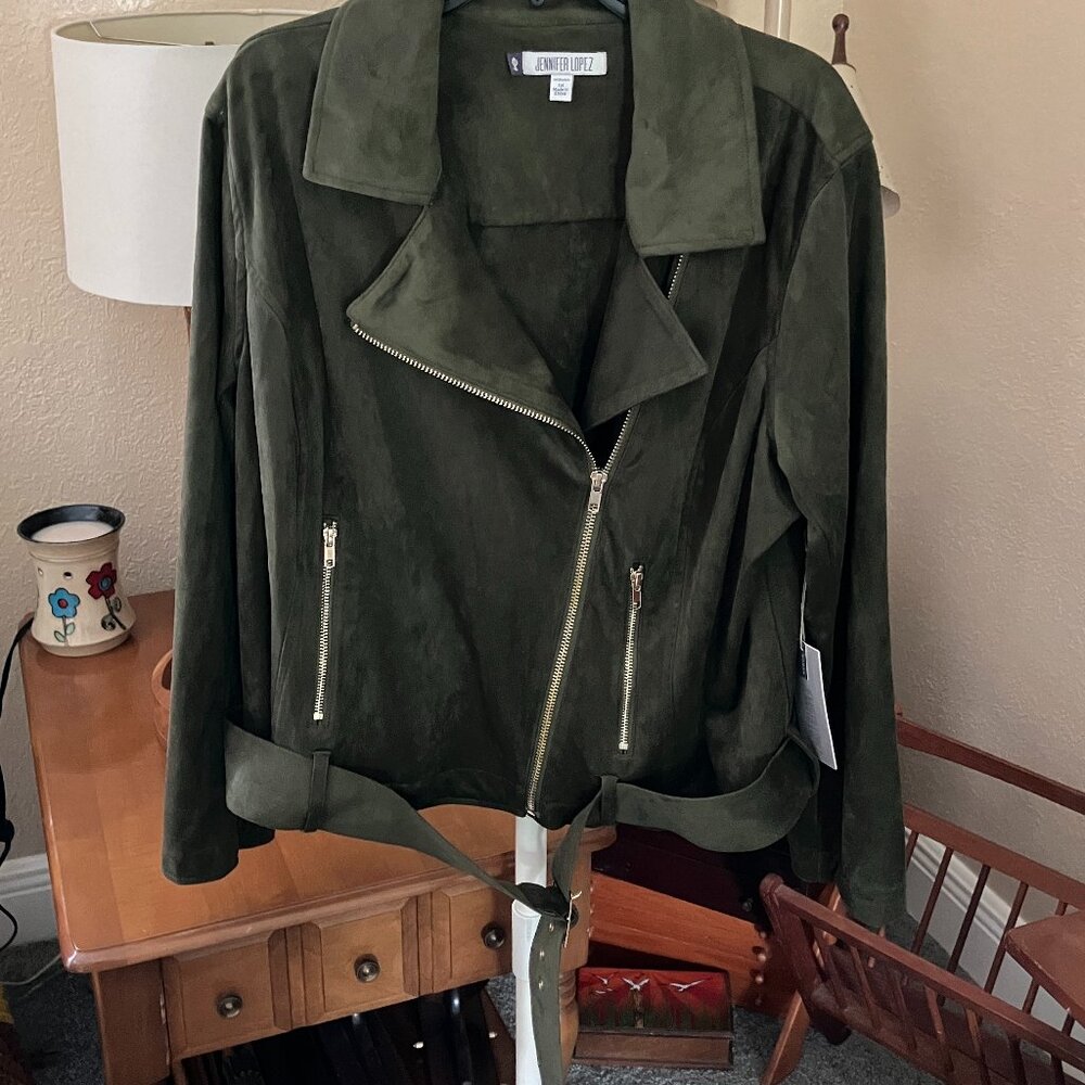 NWT Women’s Plus Sz. 1X Jennifer Lopez JLO  Faux Suede Olive Green Moto Jacket
